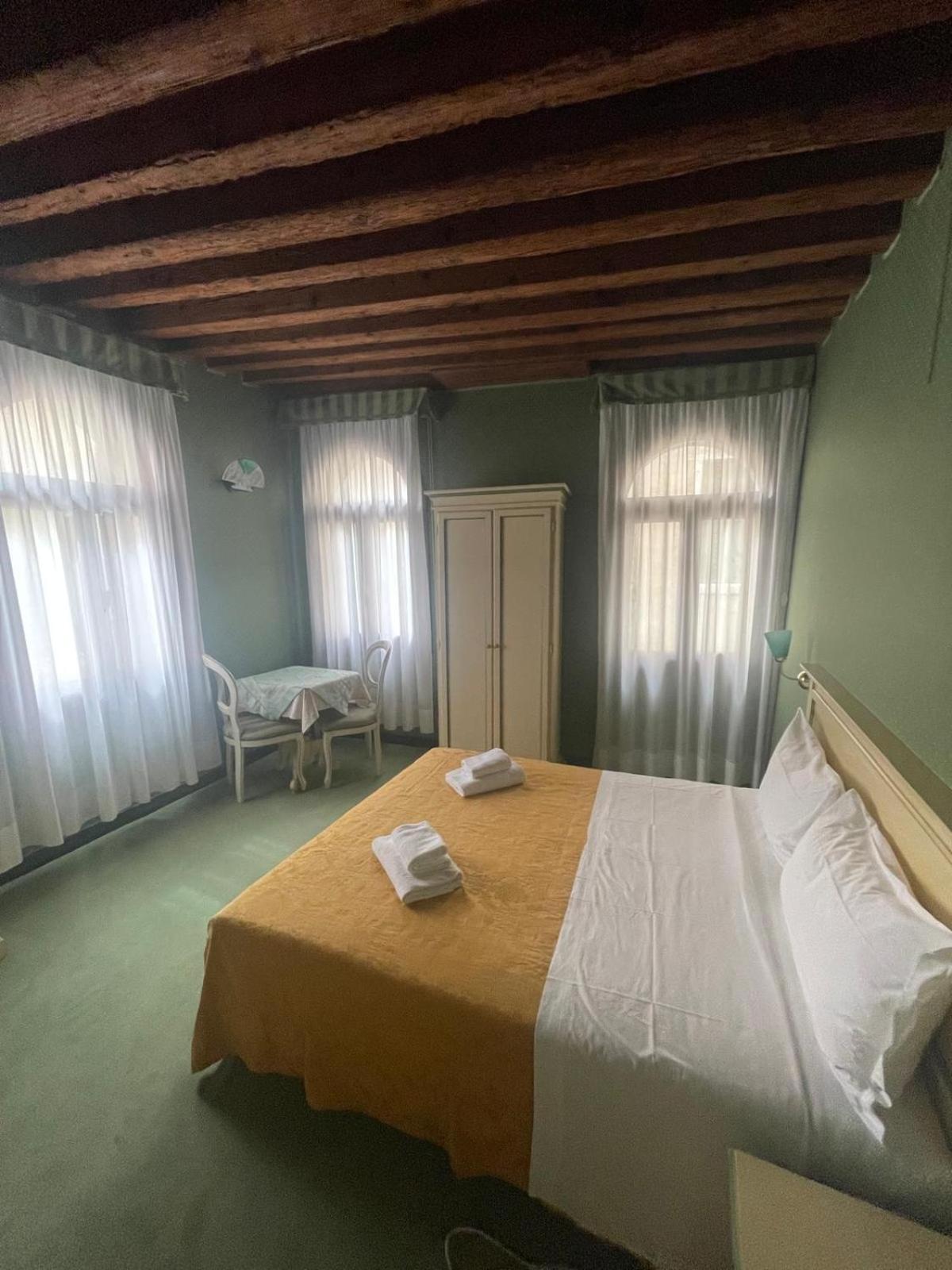Locanda Ruga Rialto Venise Extérieur photo
